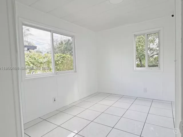 Продажа дома по адресу 2982 NW 95th St - фото 9264448