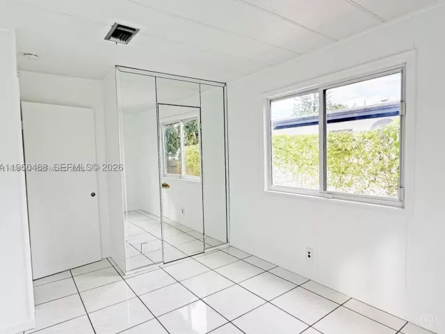 Продажа дома по адресу 2982 NW 95th St - фото 9264449