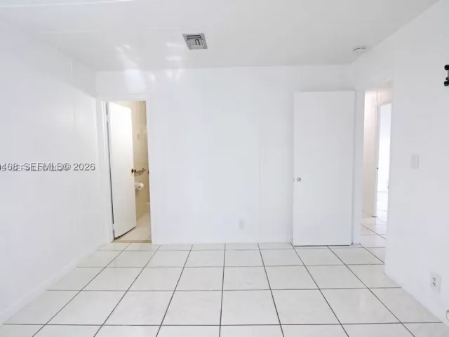 Продажа дома по адресу 2982 NW 95th St - фото 9264451