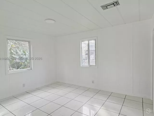 Продажа дома по адресу 2982 NW 95th St - фото 9264452