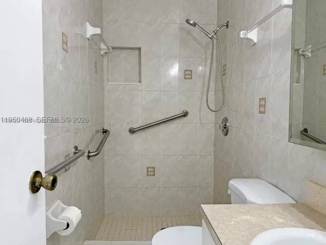Продажа дома по адресу 2982 NW 95th St - фото 9264454