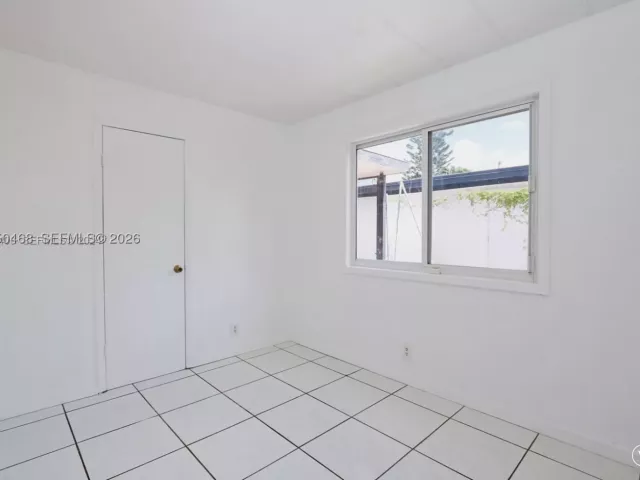 Продажа дома по адресу 2982 NW 95th St - фото 9264456