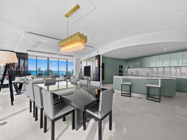 Продажа квартиры #400 - фото 7339487