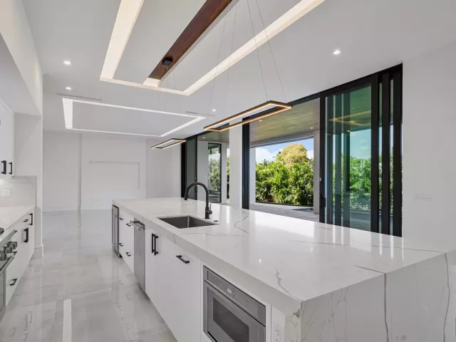 Продажа дома по адресу 10 Coconut Road - фото 8901619