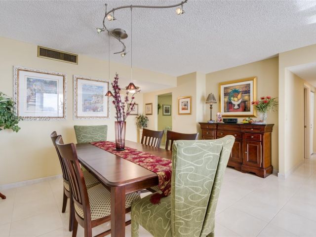 Продажа квартиры #2315 - фото 7434096