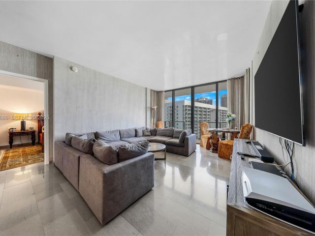 Продажа квартиры #3309 - фото 7278891