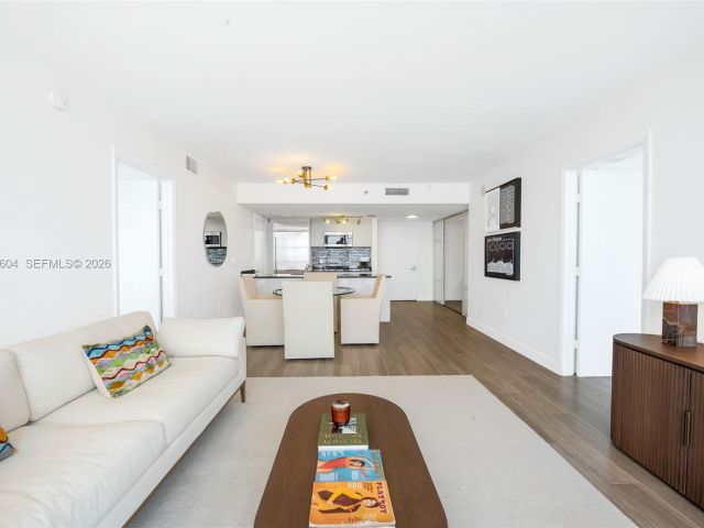 Продажа квартиры #3904 - фото 7266547