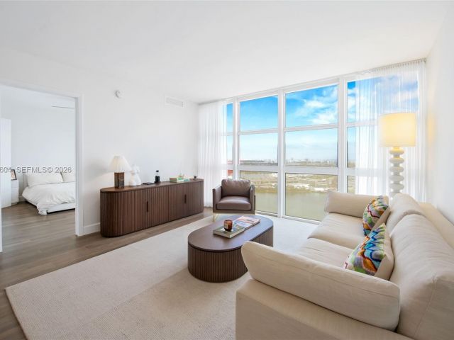 Продажа квартиры #3904 - фото 7266549