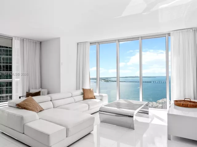 Продажа квартиры #4410 - фото 7265979