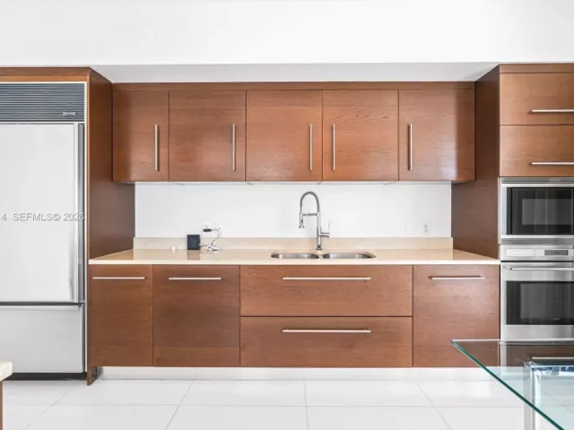 Продажа квартиры #4410 - фото 7265969