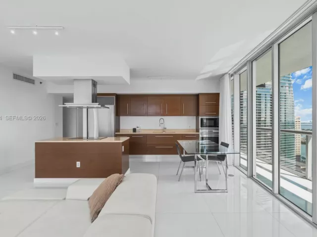 Продажа квартиры #4410 - фото 7265963