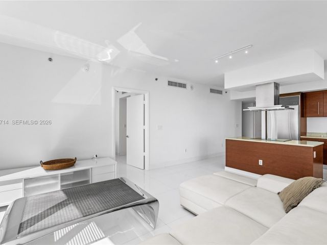 Продажа квартиры #4410 - фото 7265964