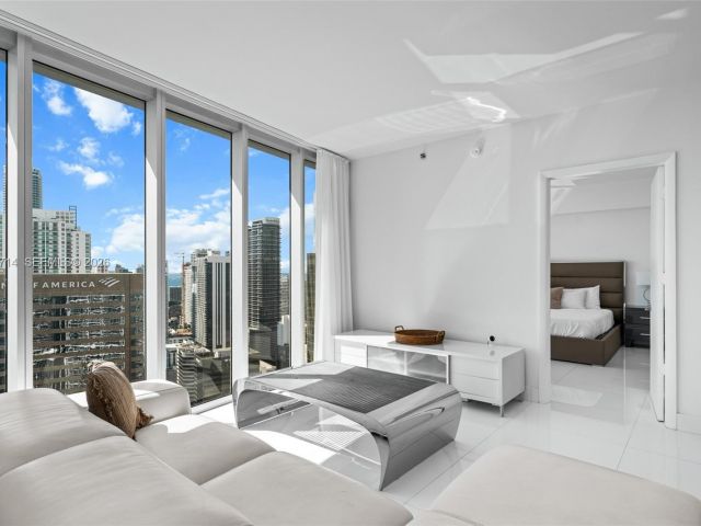 Продажа квартиры #4410 - фото 7265965