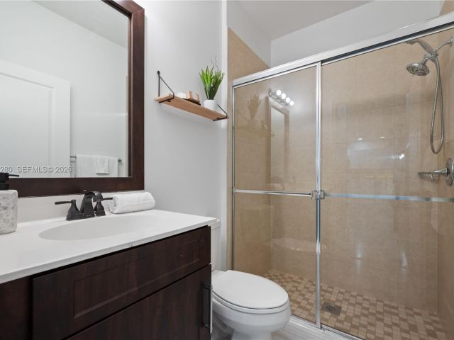 Продажа дома по адресу 4184 Cascada Cir - фото 7266685