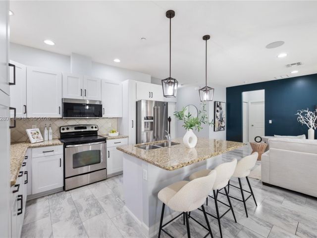 Продажа дома по адресу 4184 Cascada Cir - фото 7266696