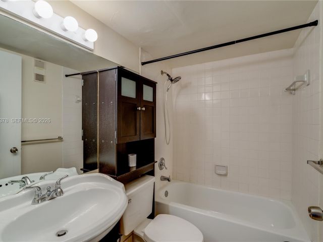 Квартира в аренду номер811 - фото 7431696