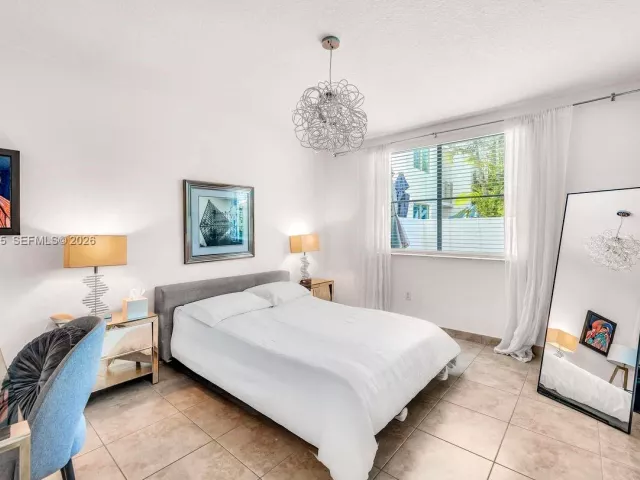 Продажа квартиры #2310 - фото 7269895