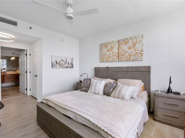 Продажа квартиры #604 - фото 7268156