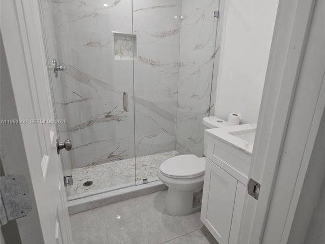 Дом в аренду по адресу 2488 SW 6th Ct 0 - фото 7431672