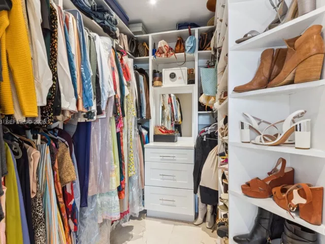 Дом в аренду по адресу 13801 S Biscayne River Rd 13801 - фото 7267535