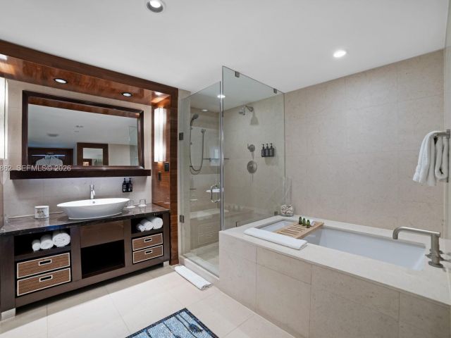 Продажа квартиры #705 - фото 7269216