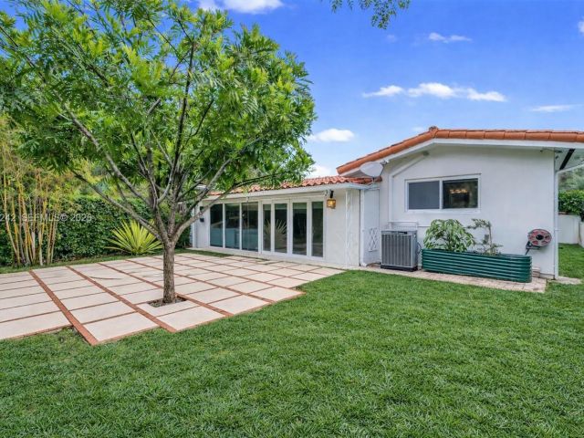 Продажа дома по адресу 1200 El Rado St - фото 7267675