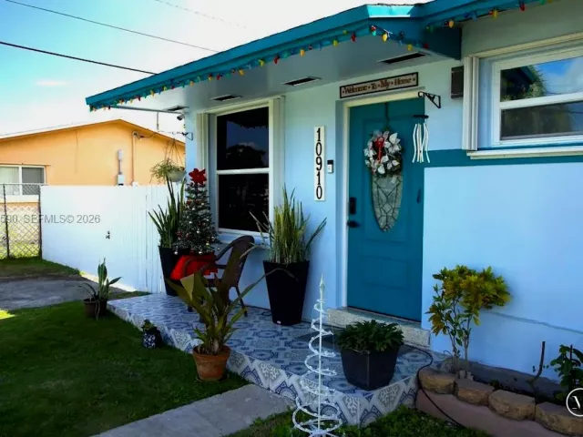 Продажа дома по адресу 10910 SW 217th Ter - фото 7267444