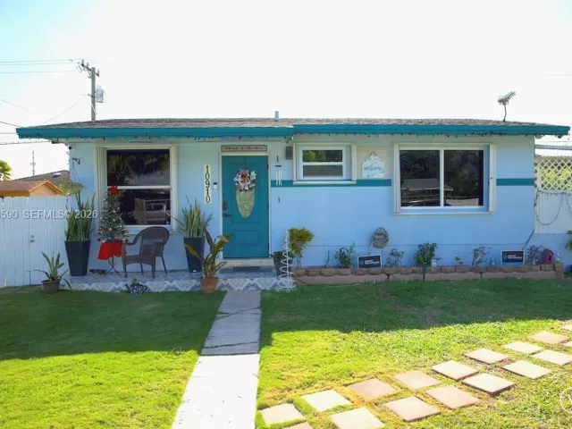 Продажа дома по адресу 10910 SW 217th Ter - фото 7267445