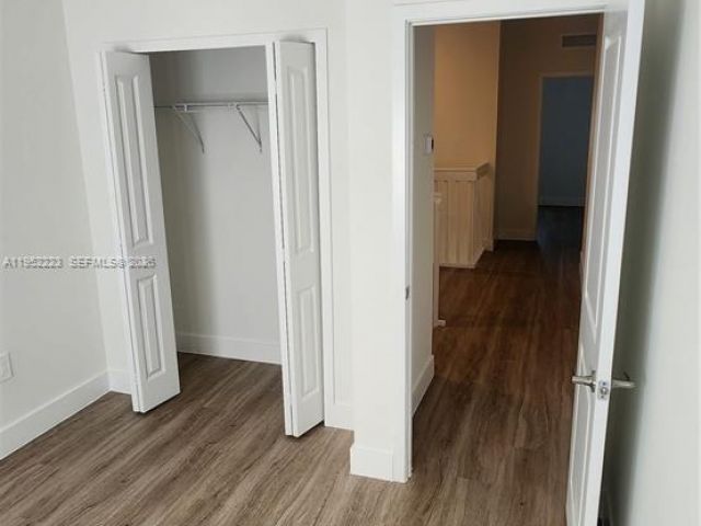 Дом в аренду по адресу 18948 SW 344th Ter 18948 - фото 7432057