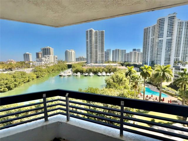 Продажа квартиры #710 - фото 7428640