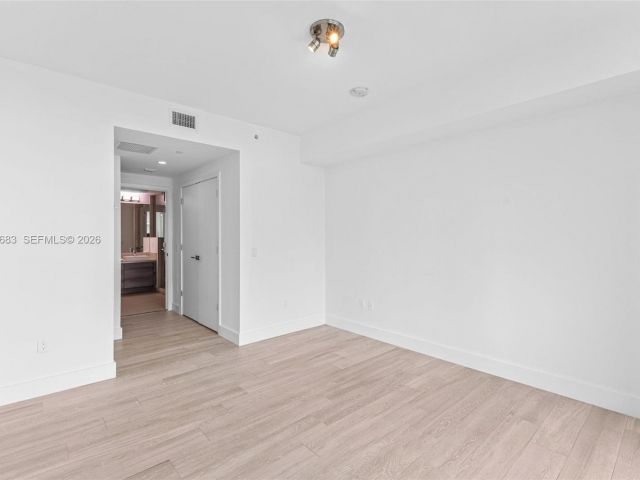 Продажа квартиры #3909 - фото 7283841