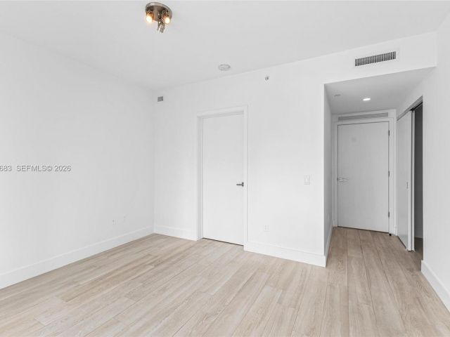 Продажа квартиры #3909 - фото 7283844