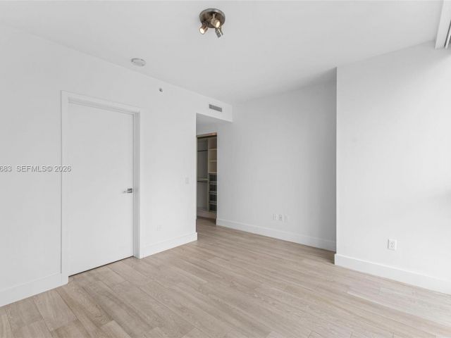 Продажа квартиры #3909 - фото 7283845