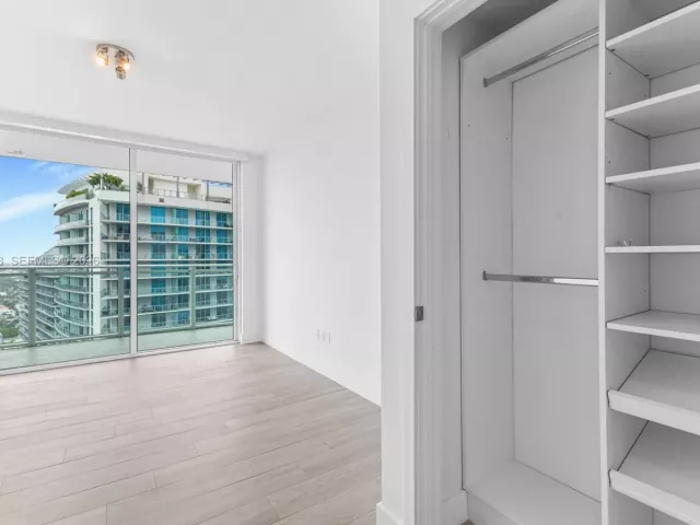 Продажа квартиры #3909 - фото 7283838