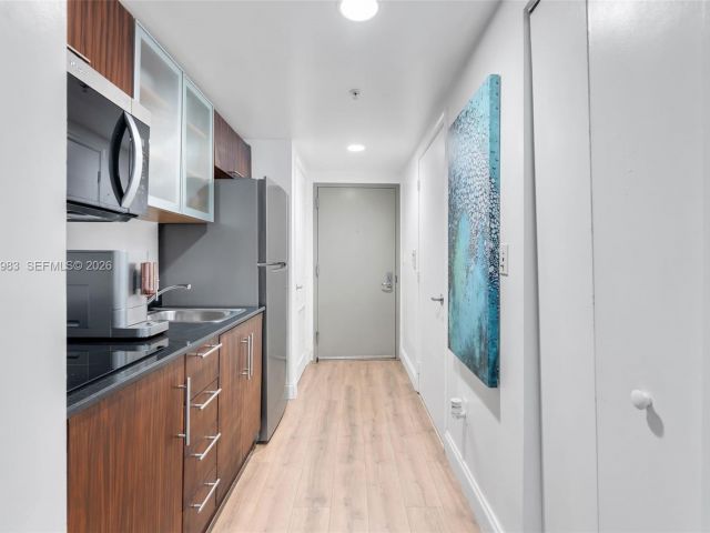 Продажа квартиры #1407 - фото 7427750