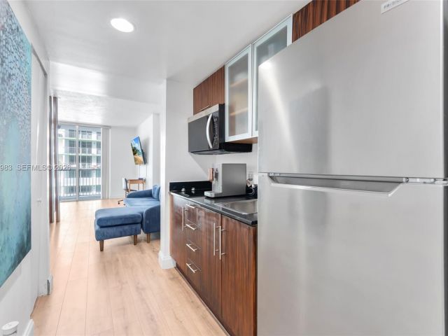 Продажа квартиры #1407 - фото 7427751