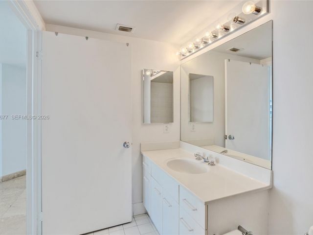 Продажа квартиры #2310 - фото 7277953