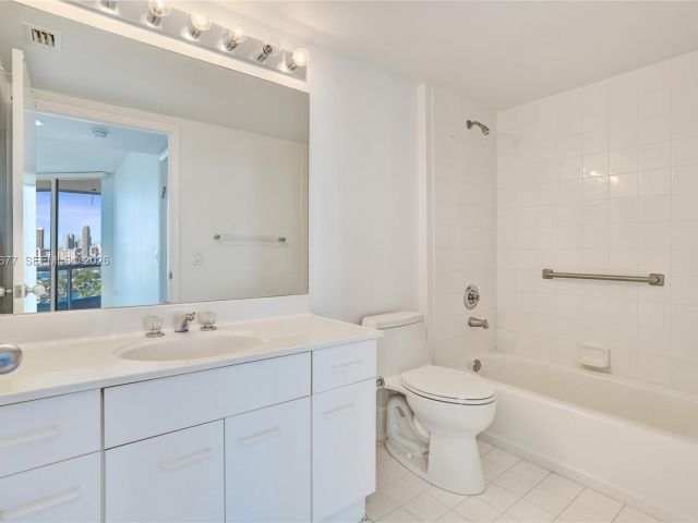 Продажа квартиры #2310 - фото 7277954