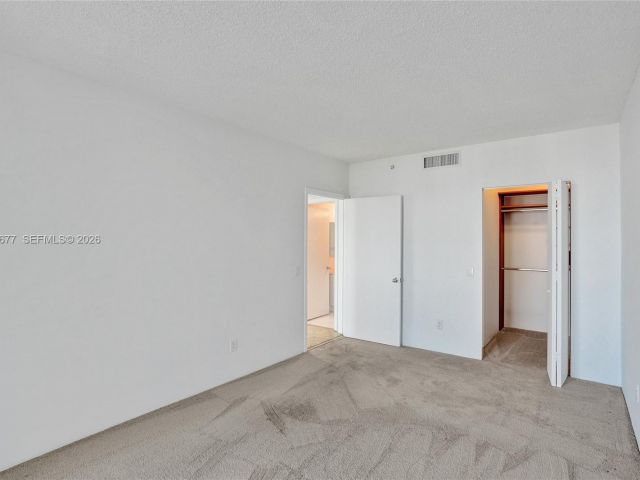 Продажа квартиры #2310 - фото 7277961