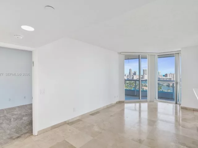 Продажа квартиры #2310 - фото 7277968