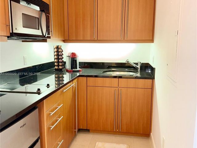 Продажа квартиры #3508 - фото 7280021