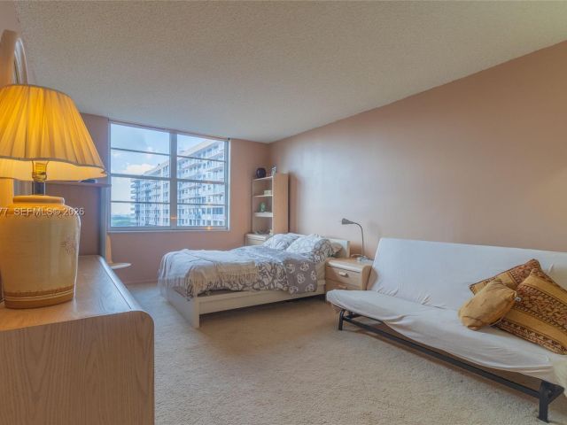 Продажа квартиры #1912 - фото 7285164