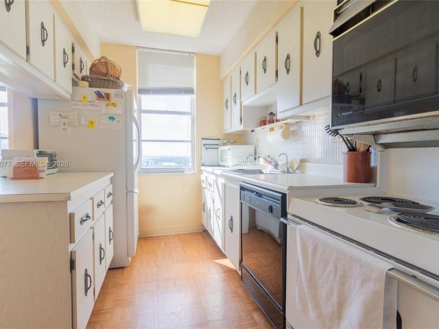 Продажа квартиры #1912 - фото 7285167