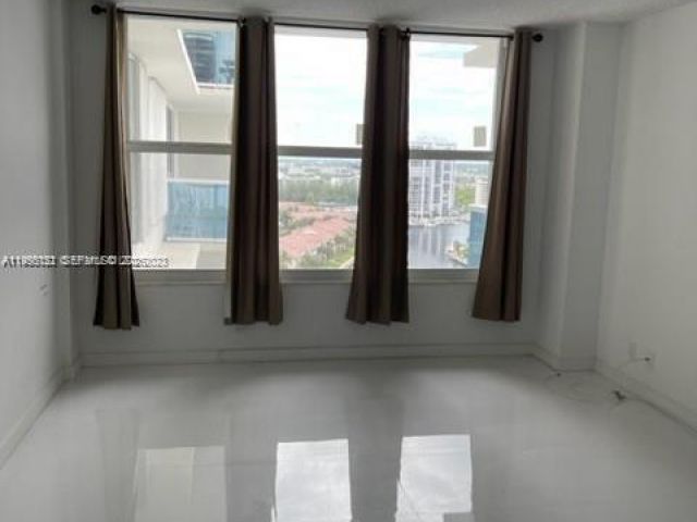 Квартира в аренду номер1725 - фото 7447000