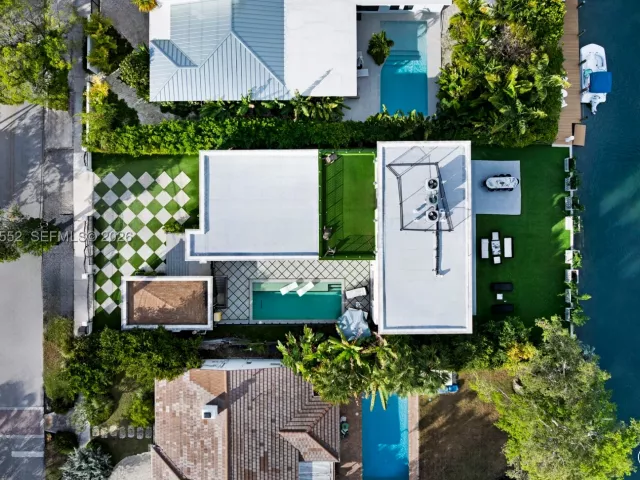 Продажа дома по адресу 8005 Noremac Ave - фото 9085167