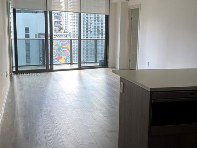 Продажа квартиры #2002 - фото 7283798