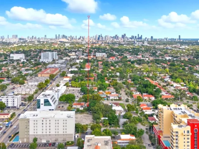 Дом в аренду по адресу 104 SW 40th Ave 0 - фото 7278968