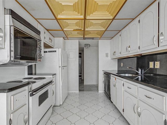 Продажа квартиры #14M - фото 7434014