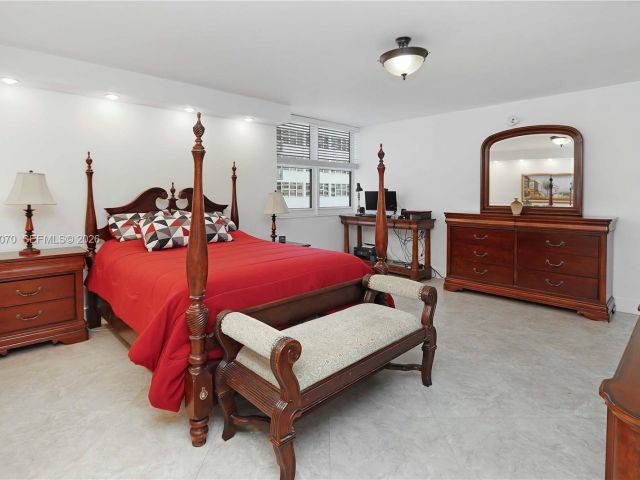 Продажа квартиры #727 - фото 7285352