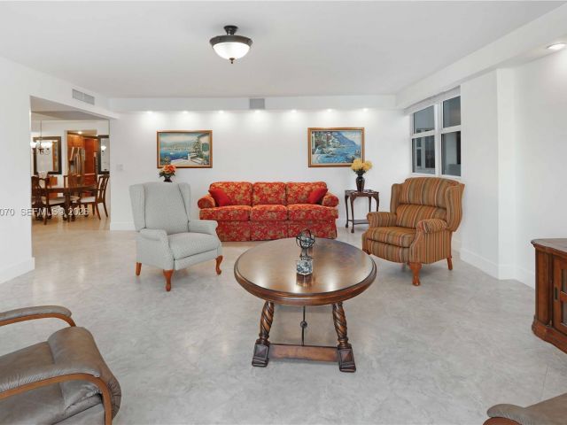 Продажа квартиры #727 - фото 7285357